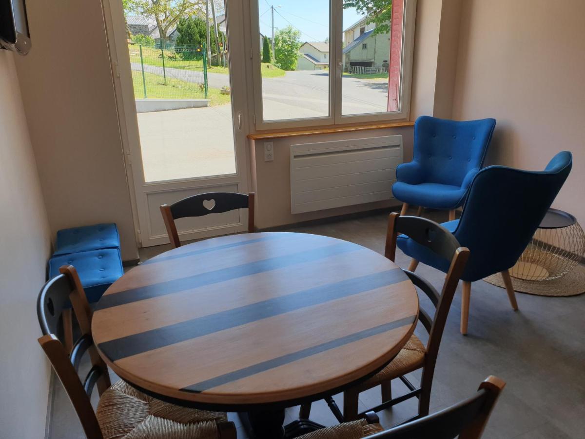 Apartmán T2 CHEZ LE MARECHAL à Nébouzat Exteriér fotografie